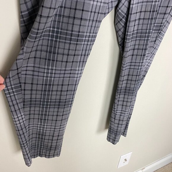 Torrid Plaid Challis Pants Pull On Elastic Waist Grey Tapered Womens 14 - Picture 2 of 7